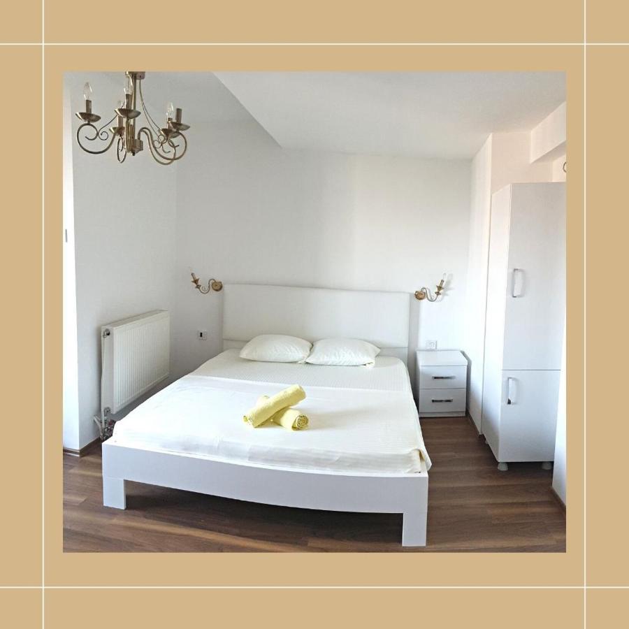 Pristina Newborn Rooms Exterior photo